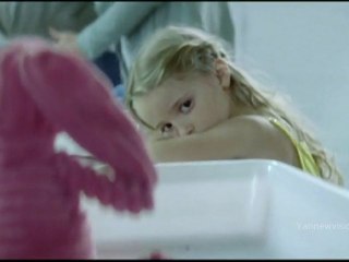 Publicité HD - "AEROPORTS DE PARIS" ("Le monde entier est notre invité") 2011