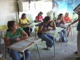 Maestra presa enseña inglés a reclusas en Ciudad Juárez