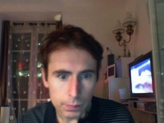 Wiwi égratigne "les tartines"