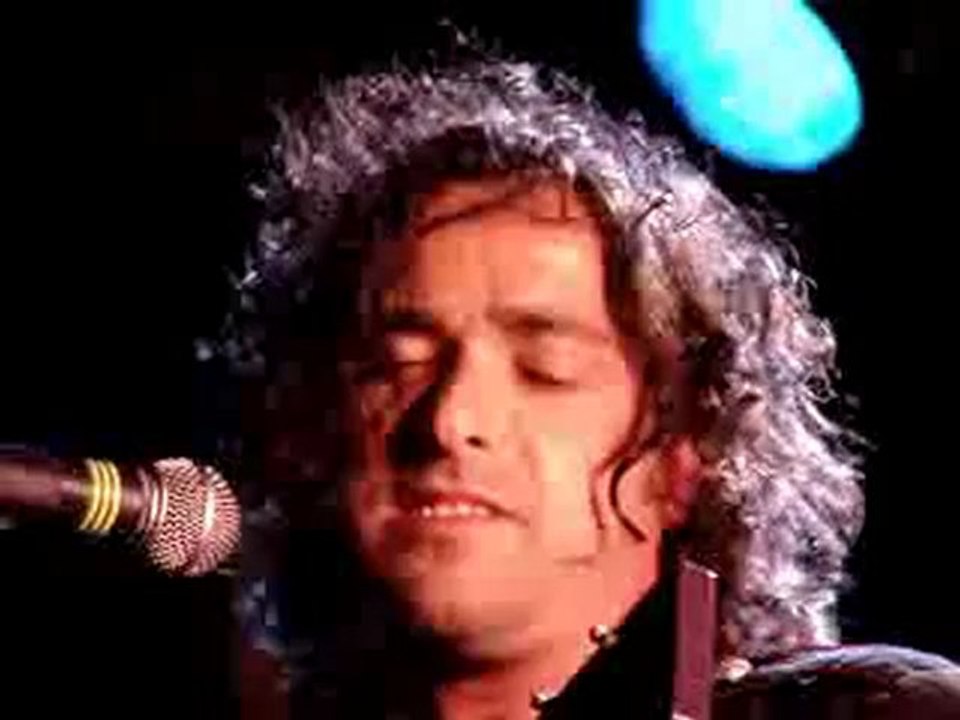Arno SANTAMARIA "Demain" live Jazeneuil 2011