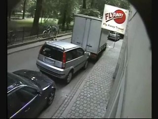 Kradzież roweru w Krakowie! Zobacz złodzieja!