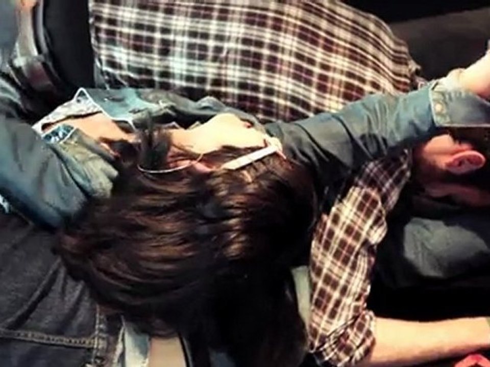 YUCK - 60 SECONDS LEFT