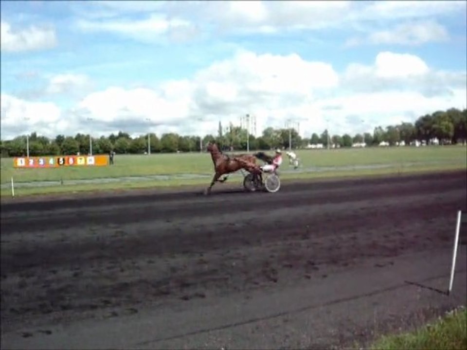 Course Cycliste John Gadret Vs Cheval à Reims
