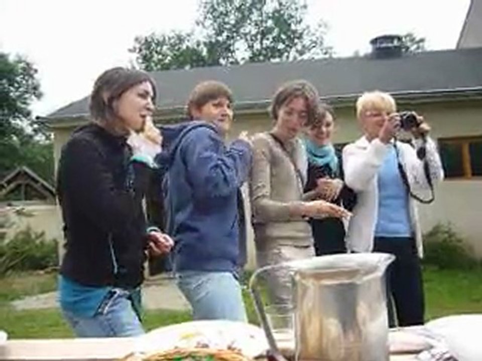 cracheuses de noyaux