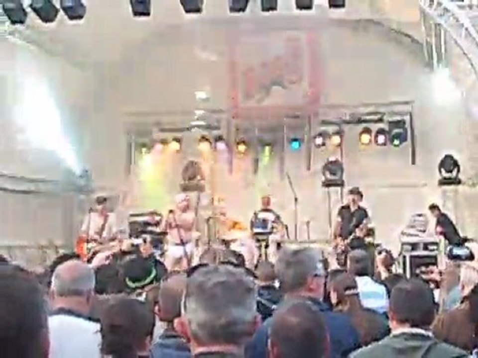 Elmer foot beat 7 =)