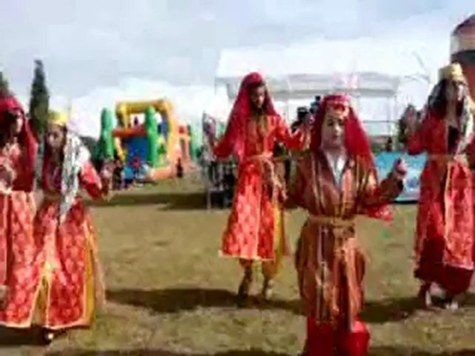Gımıldan Halkoyunu