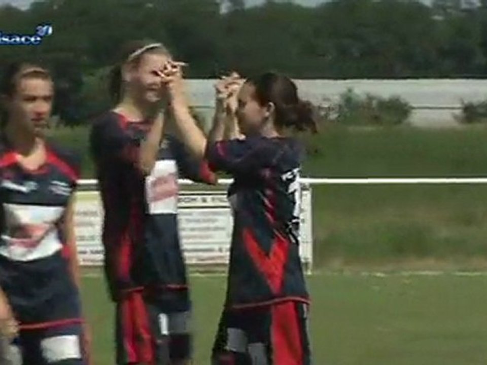 Foot féminin: zoom sur le club de Sainte-Croix en Plaine