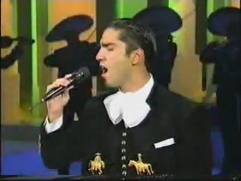 COMO QUIEN PIERDE UNA ESTRELLA Alejandro Fernandez {BAUL DE LOS RECUERDOS}