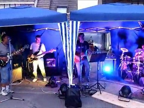 Fête de la musique laissez nous vivre