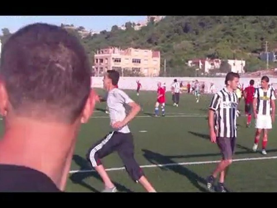 INTER QUARTIER C R C CONTRE E R C AU STADE MUNICIPAL DE DELLYS PART N 02