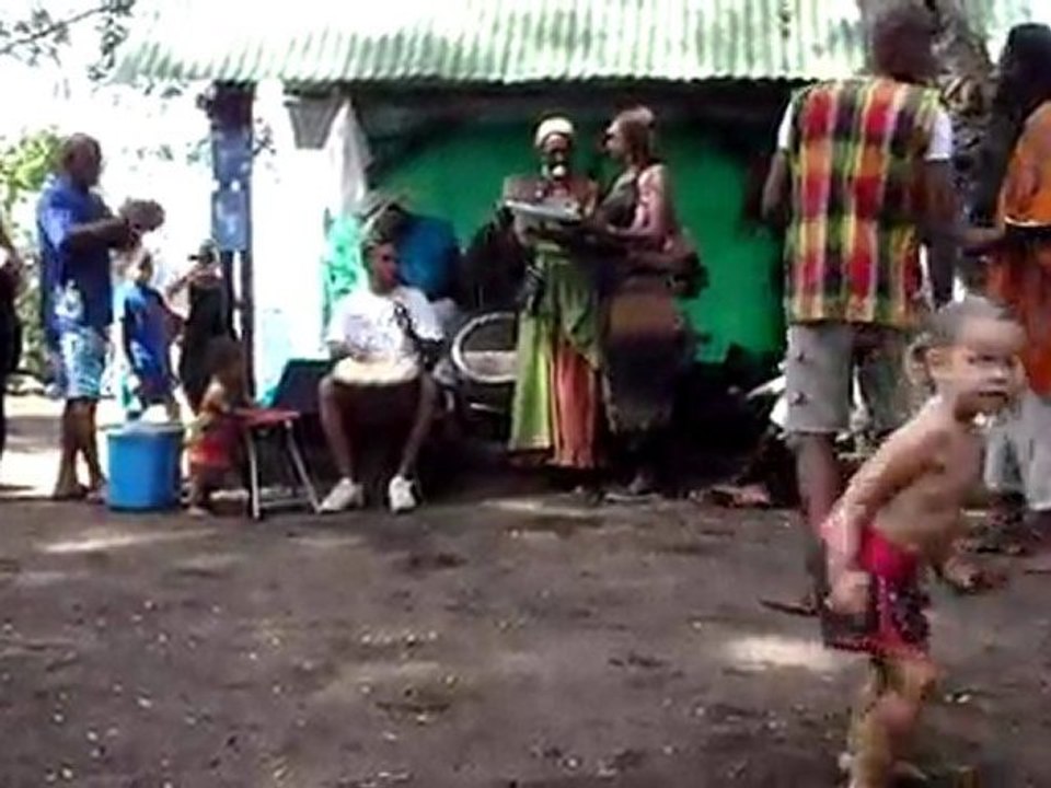 Dancing Mahault