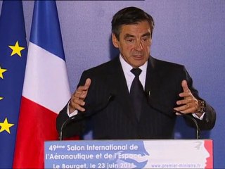 Salon du Bourget: Fillon salue le "succès remarquable" d'Airbus