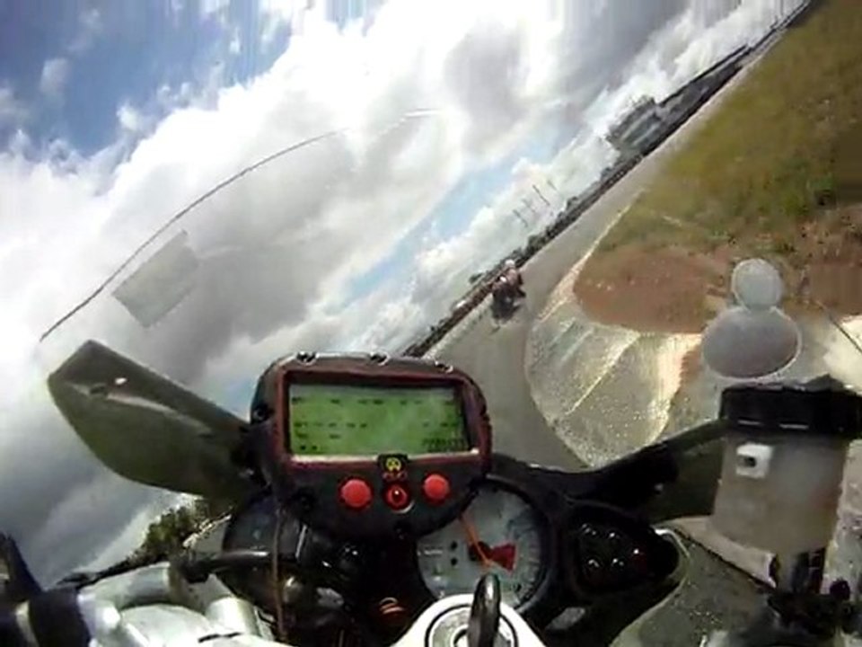 Le Vigeant Juin 2011 - Derrière Miquette