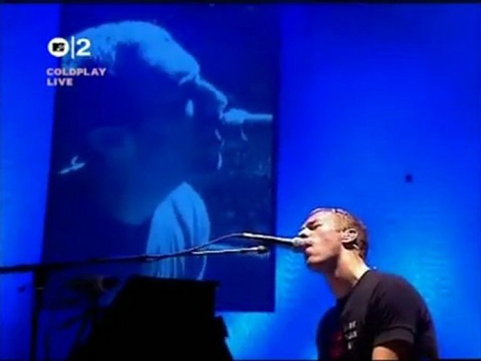 Coldplay Hot In Here (Nelly) Manchester 2002