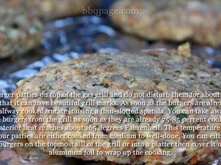 How to Cook Hamburgers on a Gas Grill Successfully