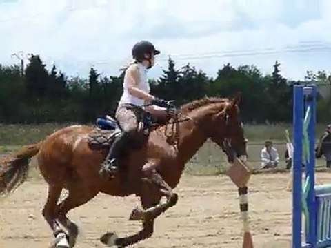 Angélique et No One - CSO Grand Prix Club 3 - 19/06/2011 - Poney Club de Villedieu