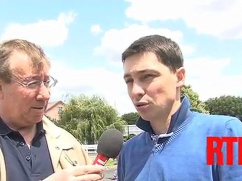 Engagée (N.14) dans le quinté à Saint-Cloud dimanche, Casta Diva n'est pas dans la forme de sa vie comme l'explique son entraîneur au micro de Bernard Glass.