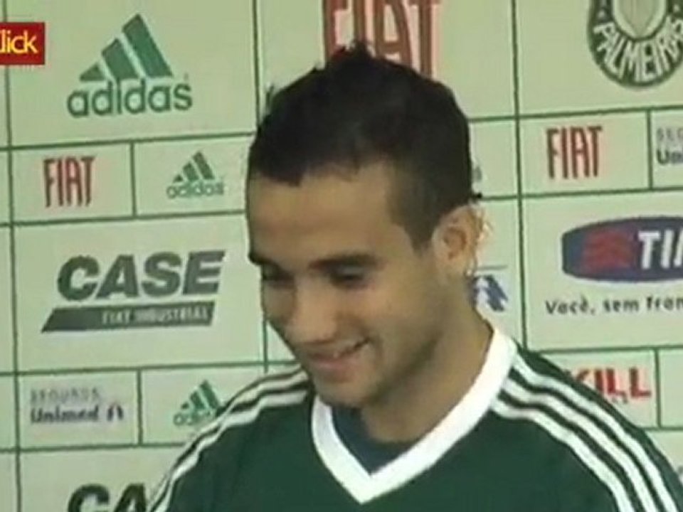 Maikon Leite chega ao Palmeiras para esquecer o Santos