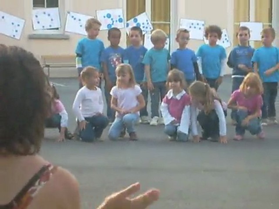 Spectacle ecole Eva 24-06-2011