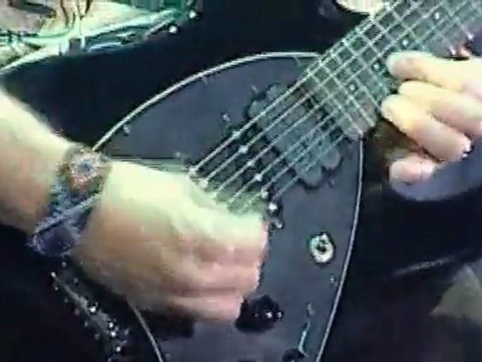 Deep Purple - Smoke On The Water(Perihelion-2002)HD