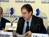 Valeriano Gómez defiende ligar salarios al IPC