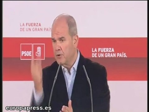 Chaves defiende la necesidad de las reformas