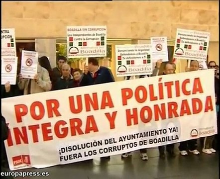 Manifestación contra el Ayuntamiento de Boadilla