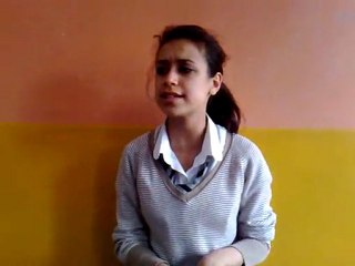 Yaprak düşer yere bir bir