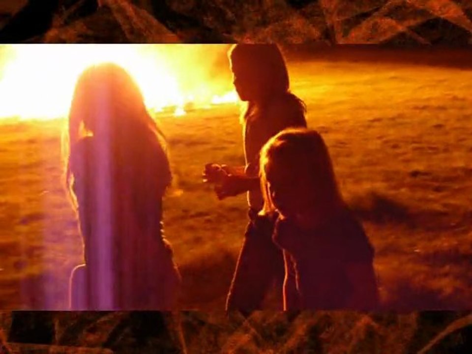 Feux de la Saint Jean à St Loup Hors et Guéron communes amies  C alvados