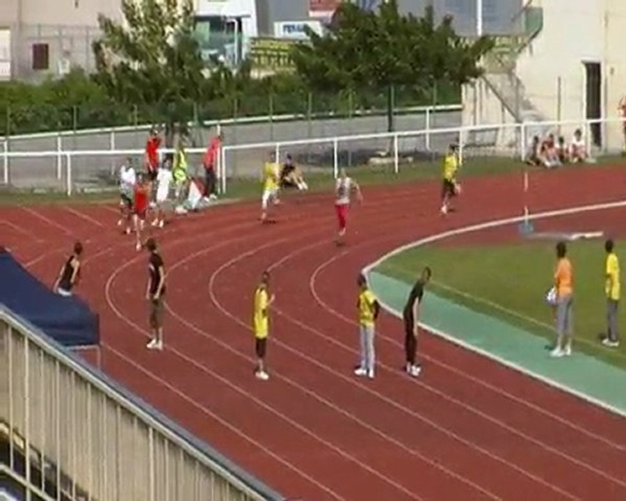 11 mai 2011 - 4x60m BEF (c) UNSS06