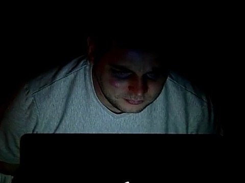 Vídeo Minuto - Memórias póstumas de um hipocondríaco