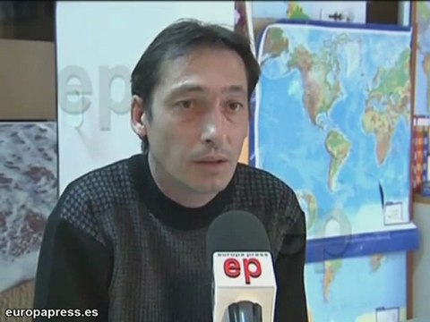 Enferma de escclerosis pide ayuda para operación