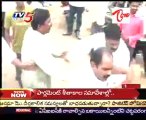 Disputes in Cong Team @ Adilabad dist - Real Street fight