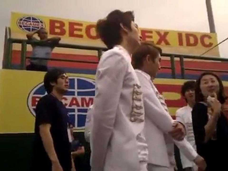 Siwon-05072011-01