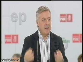 Blanco llama "frikis' y anarcoides" a los populares