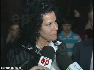 "Merecido homenaje" a esposa de Miguel Hernández