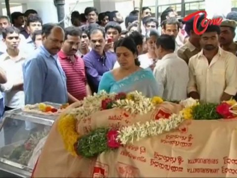 Chiru - Balayya - Dasari... @ Veturi Condolences