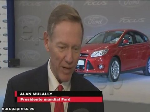 Alan Mulally, presidente de Ford, visita Valencia junto a Ca