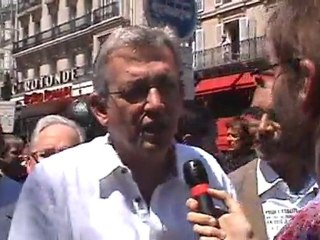 Marche des fiertés 2011 : "ÉGALITÉ : EN 2011, JE MARCHE  ET EN 2012, JE VOTE"