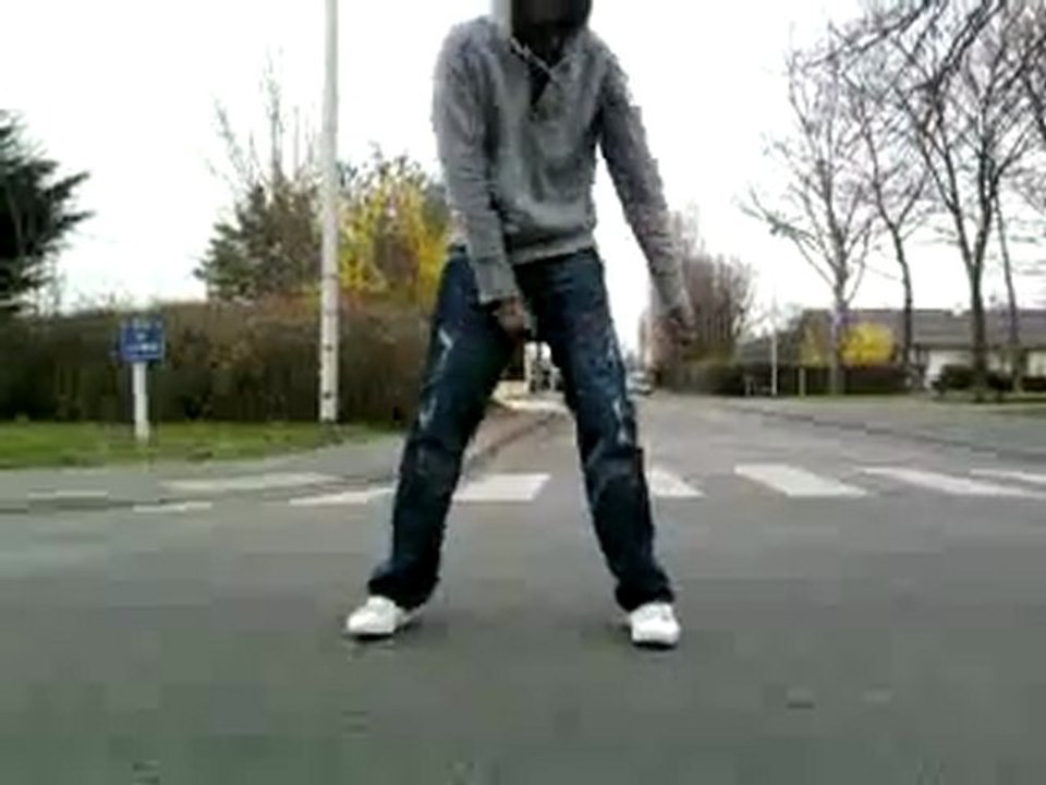 EUD'K DOUGIE 4
