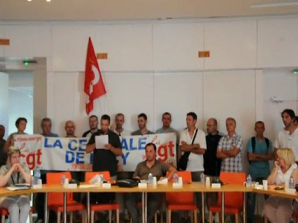 Les agents de Lucy reçoivent le soutien des élus de Montceau-les-Mines