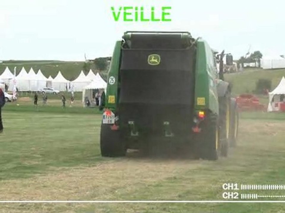 Presse 900 John Deere - 5 secondes pour éjecter les balles rondes… Vérifiez le par vous même
