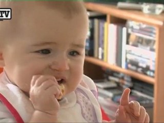Baby led weaning & letting your baby feed herself by Mother & Baby TV