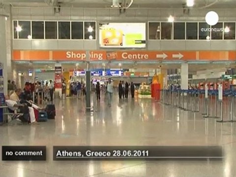 48-hour general strike begins in Greece - no comment