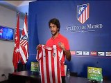 El defensa portugués Silvio es presentado por el Atlético de Madrid