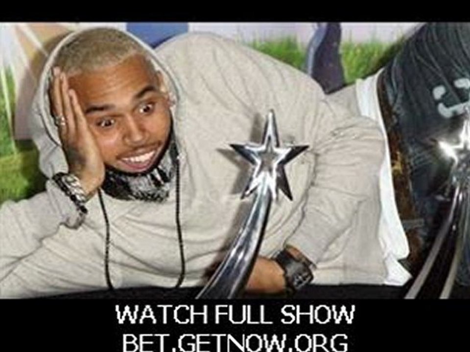 Chris Brown celebrates Bet Awards 2011 win