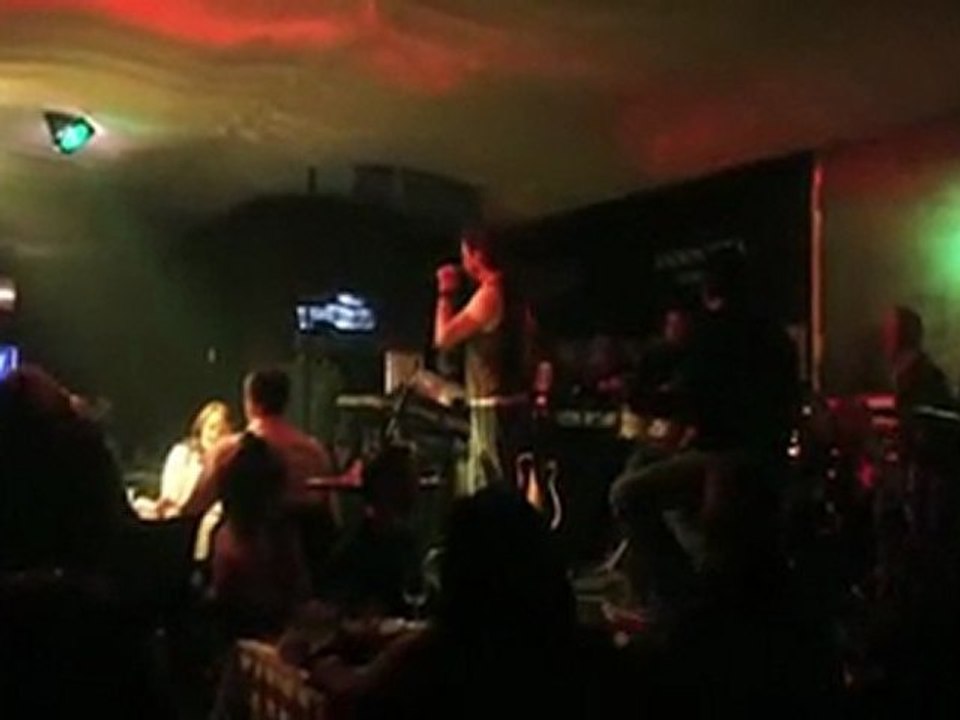 Orhan Ölmez live Performans - Senden Vazgeçtim, Özledim, Sabır Lazım, Bensiz Aşka doyma  Mayıs 2011