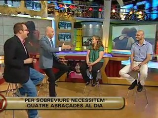 TV3 - Divendres - Petons i abraçades a "Divendres" (I)