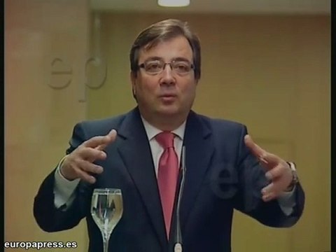 Vara inaugura el Palacio de Congresos de Cáceres