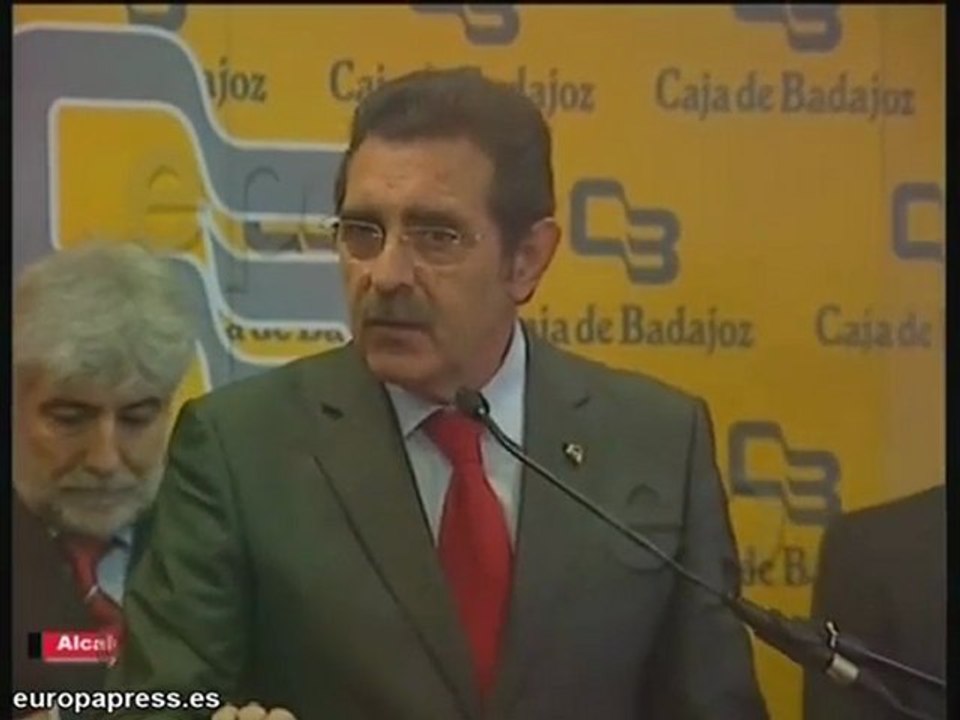Caja Badajoz hace posible nuevo hogar de mayores
